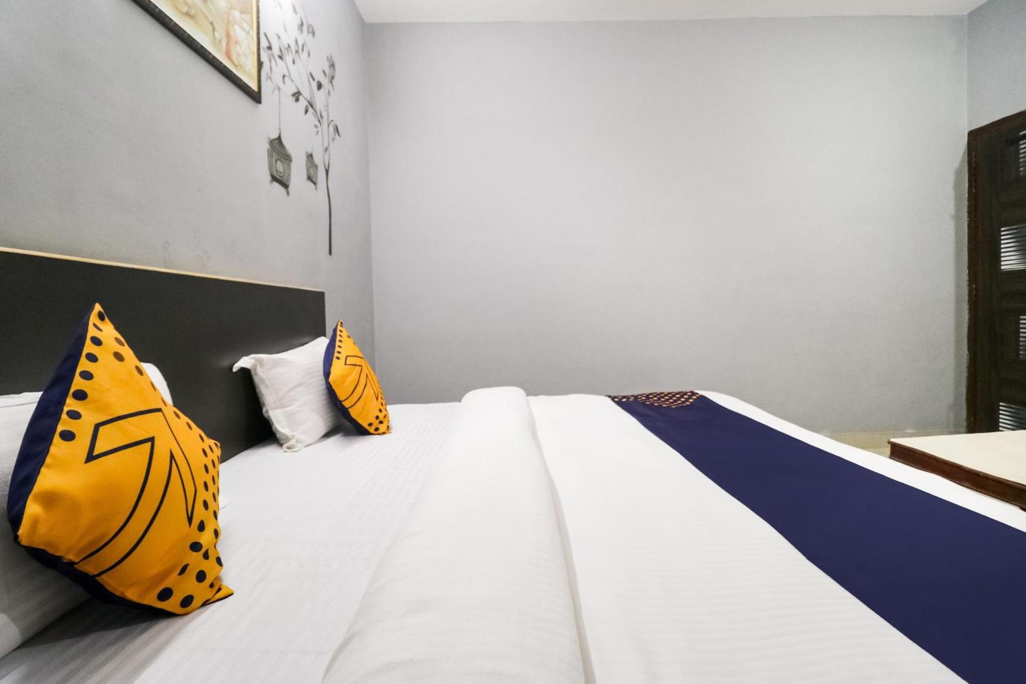 Hotel O Sunrise Guest House Gurgaon Ngoại thất bức ảnh