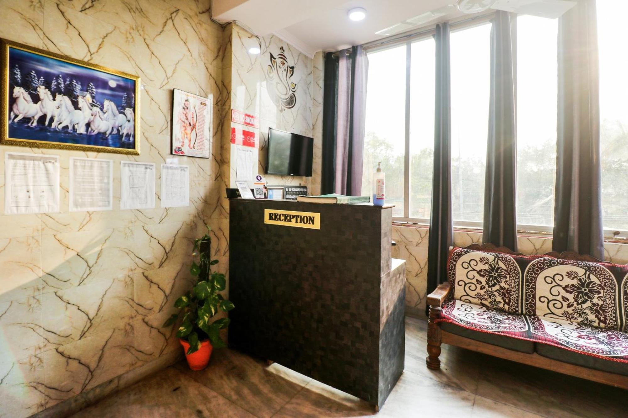 Hotel O Sunrise Guest House Gurgaon Ngoại thất bức ảnh